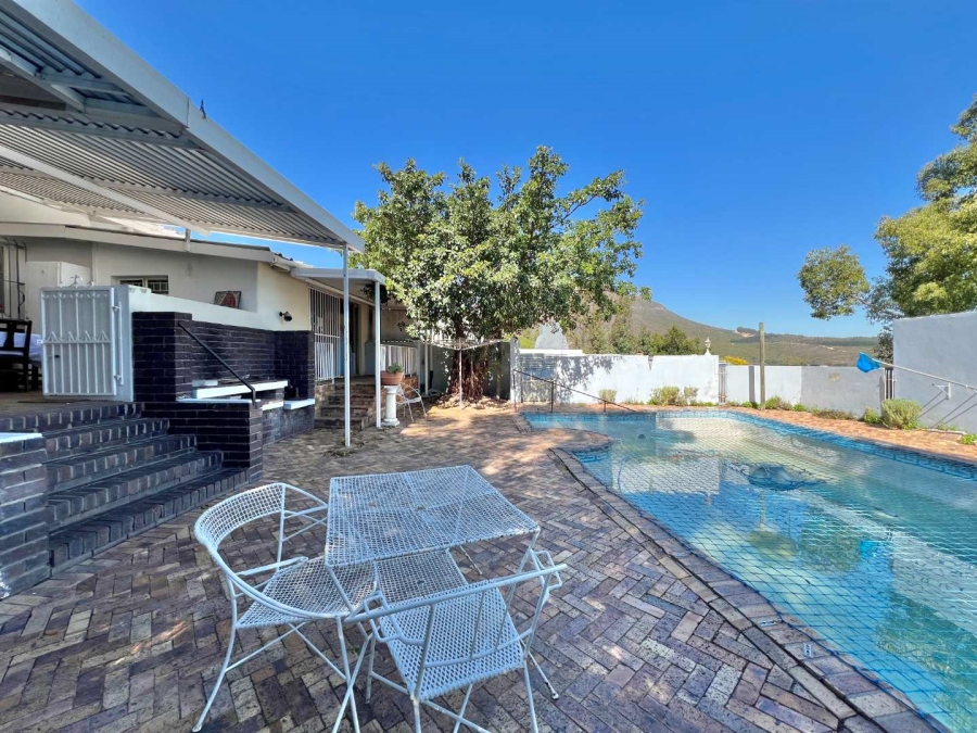 To Let 2 Bedroom Property for Rent in Uniepark Western Cape